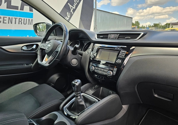 Nissan Qashqai cena 75900 przebieg: 65000, rok produkcji 2018 z Tarnobrzeg małe 497